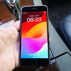 Unlocked iPhone 8 Excellent Shape 64GB Works With All Carriers 