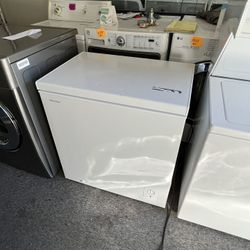 HISENSE FREEZER 