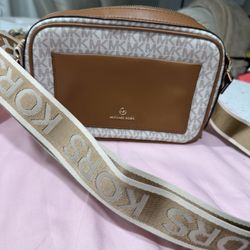 Michael Kors Crossbody 