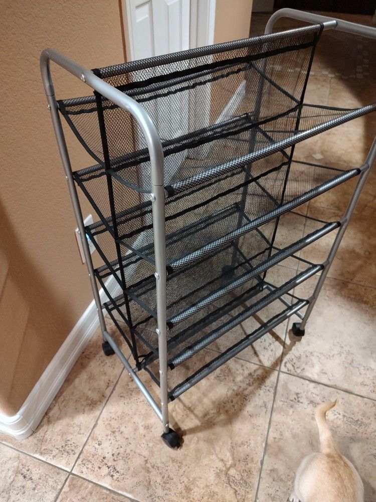 Shoe Rack Storage Holds 30 Shoes $15.00 See My Other Offers Must Pick Up Cash Only