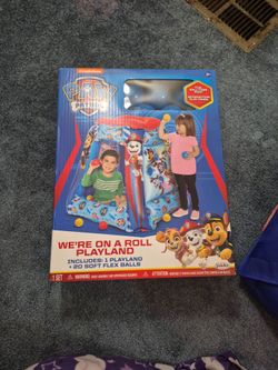 Paw Patrol We're on a roll playland