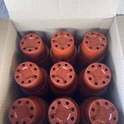 Plant Pots 4 1/2 Inch 850 Per Box 