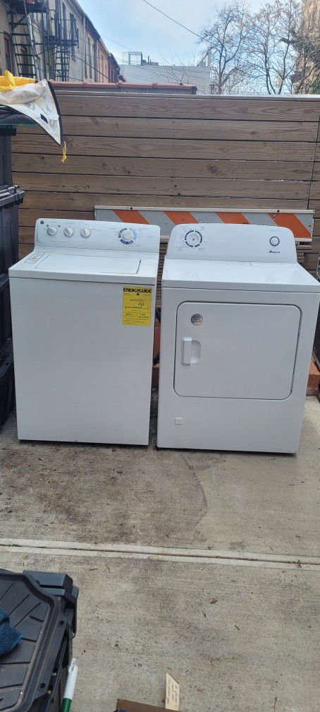 GE Washer And Amana Dryer Set