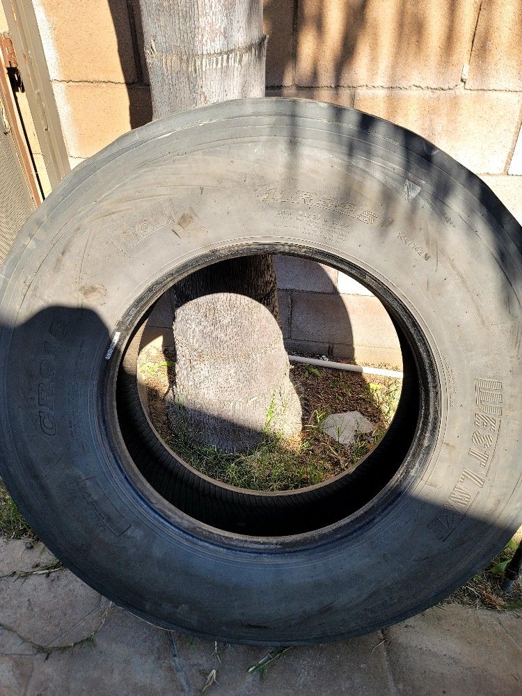 11r22.5 Tires For Truck Or Trailer for Sale in Rialto, CA OfferUp