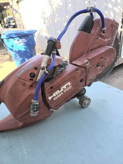HLTI 700 Gas Powered Concrete Saw With 14 Inch Blade $800Works Great.