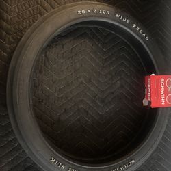 Schwinn Stingray Slik Red Tire