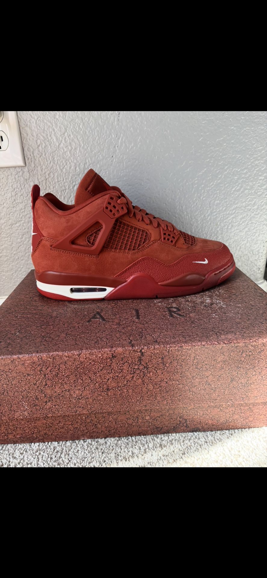 Jordan 4 