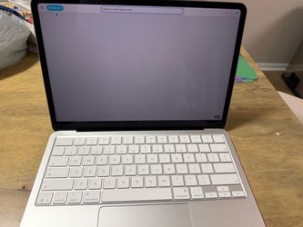512 GB MacBook Neo