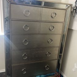 Mirror Dresser 