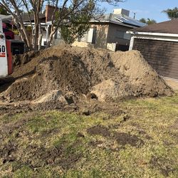 Free Clean Sand ! 10 Cubic Yards