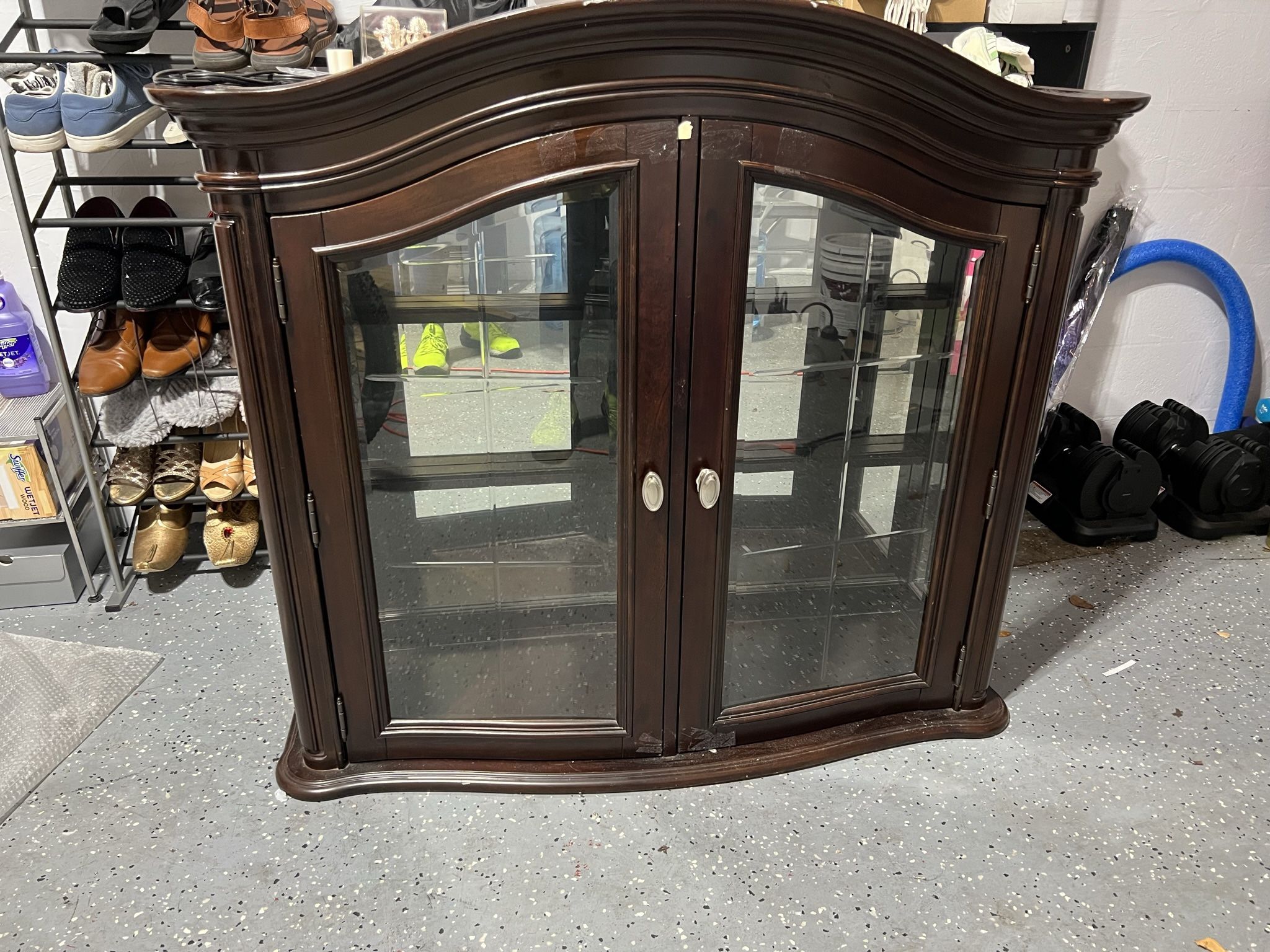 Chinese Cabinet