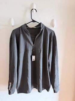 Black Clover Live Lucky Quarter-Zip Pullover Size L