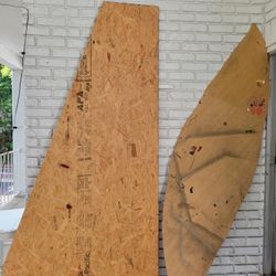 Free- two large pieces of plywood