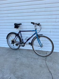 Trek Hybrid Bike