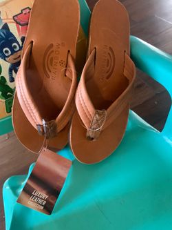 Sandalias nuevas