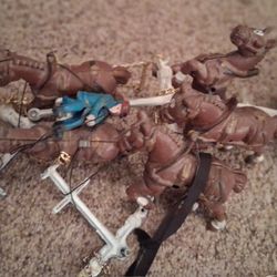 Small Old Cast Iron Horse And Buggy Decoration 