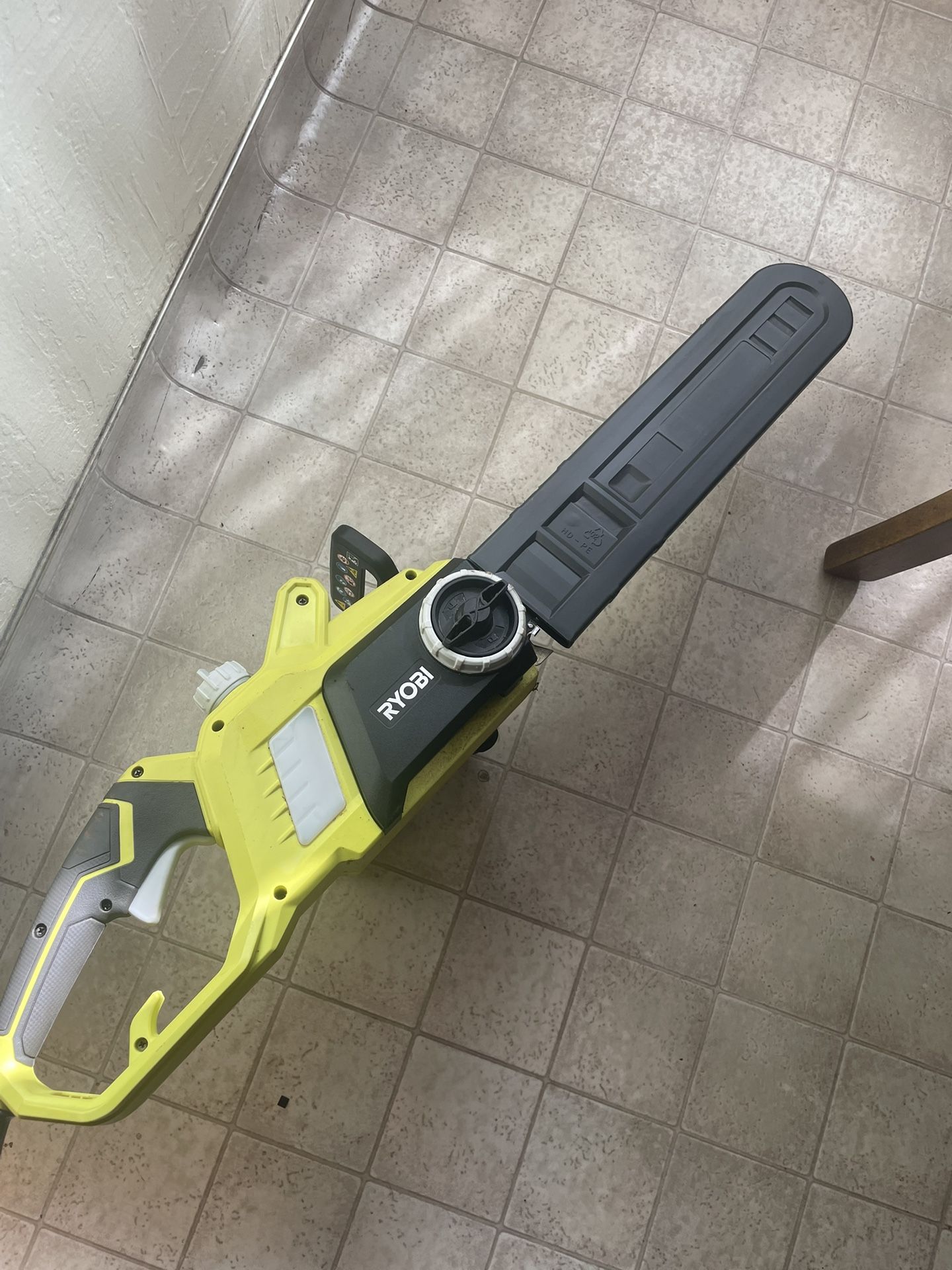 Ryobi Saw