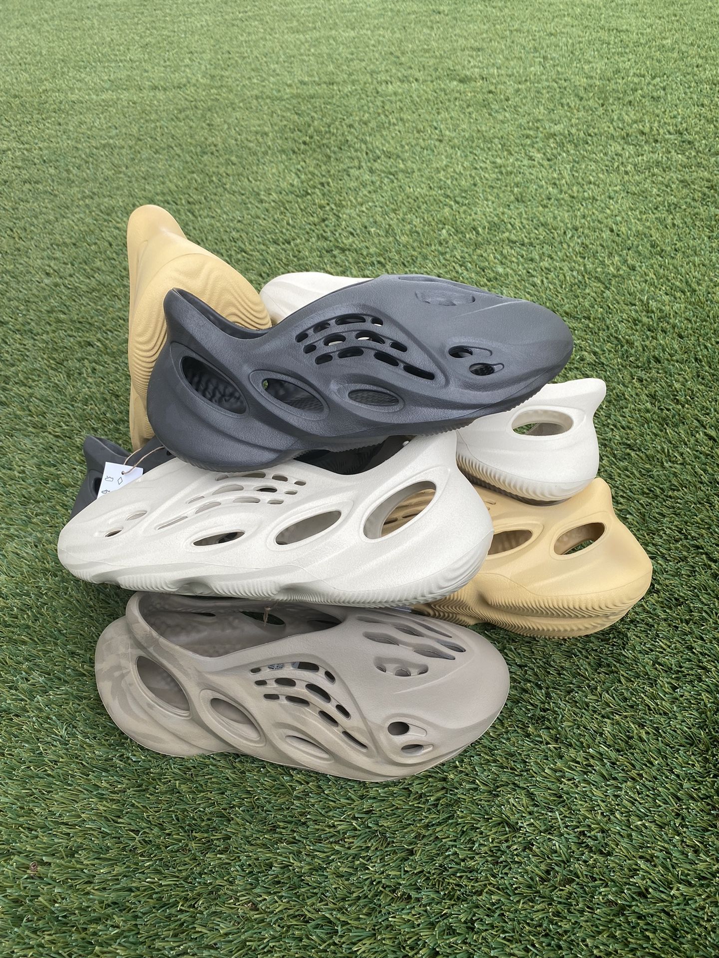 Real And Fake Yeezy Foam Runners Yeezy Foam Runner Legit Check