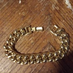 Bracelet 
