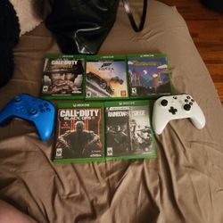 Xbox One Game With Conteollers .