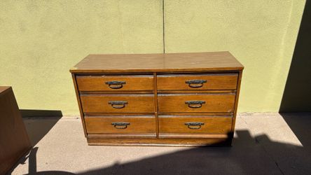 Dresser with 6 large drawers