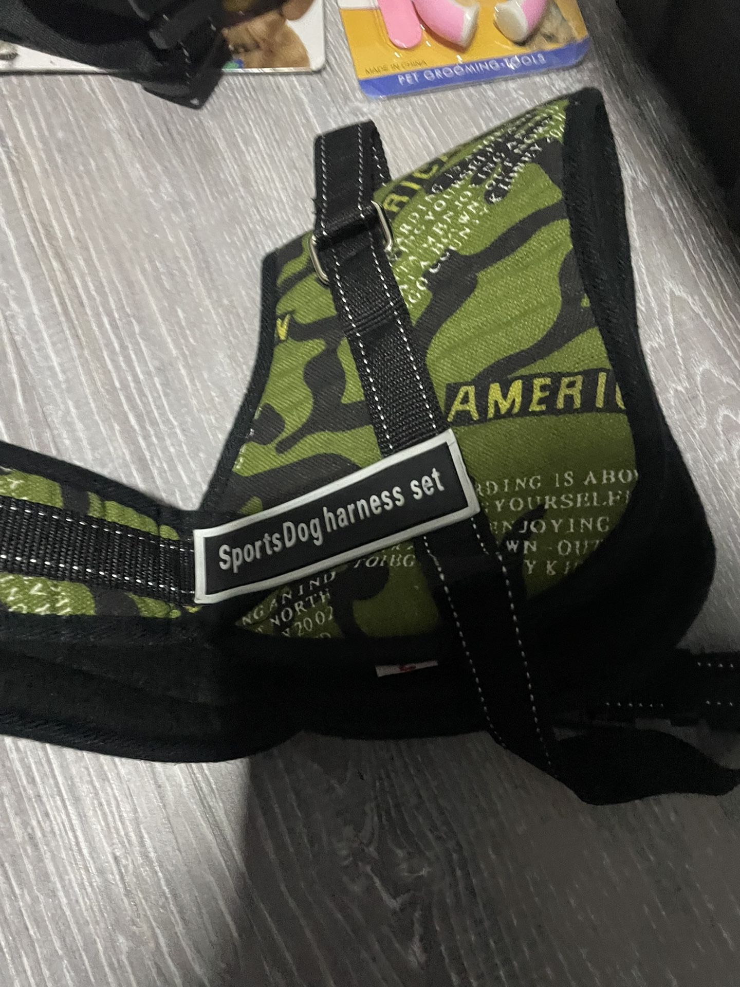 Dog harness in size Large New