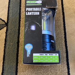 Grip Portable Lantern 1250 Lumens 4 D Batteries Including New 2 for $50 