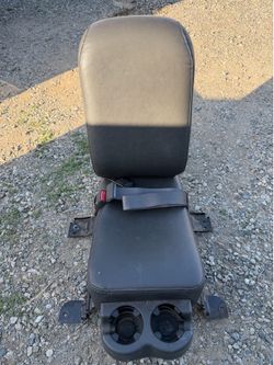 99-07 Silverado WT Middle seat
