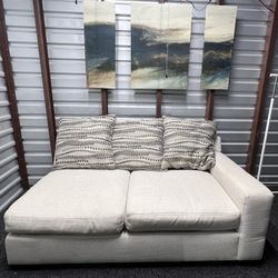 Hunter Brothers Right Arm Love Seat  