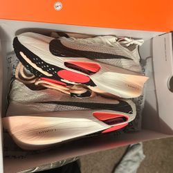 Nike Alphafly 3s
