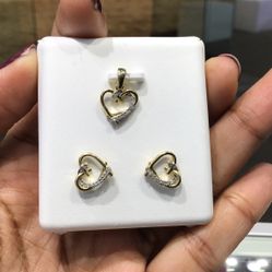 Gold Pendant And Earrings