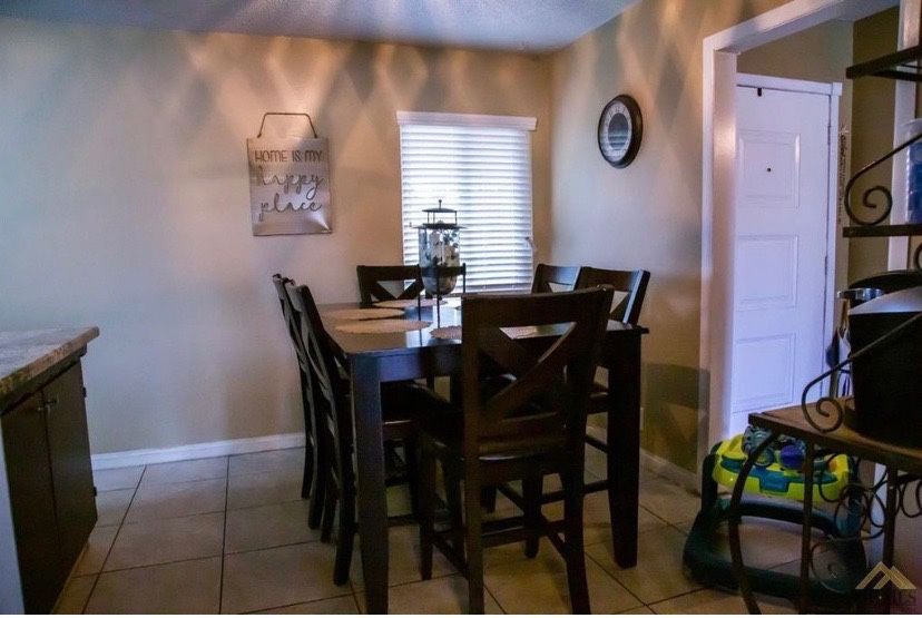 6 chair dining table