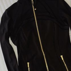 LULU defined jacket Gold zip