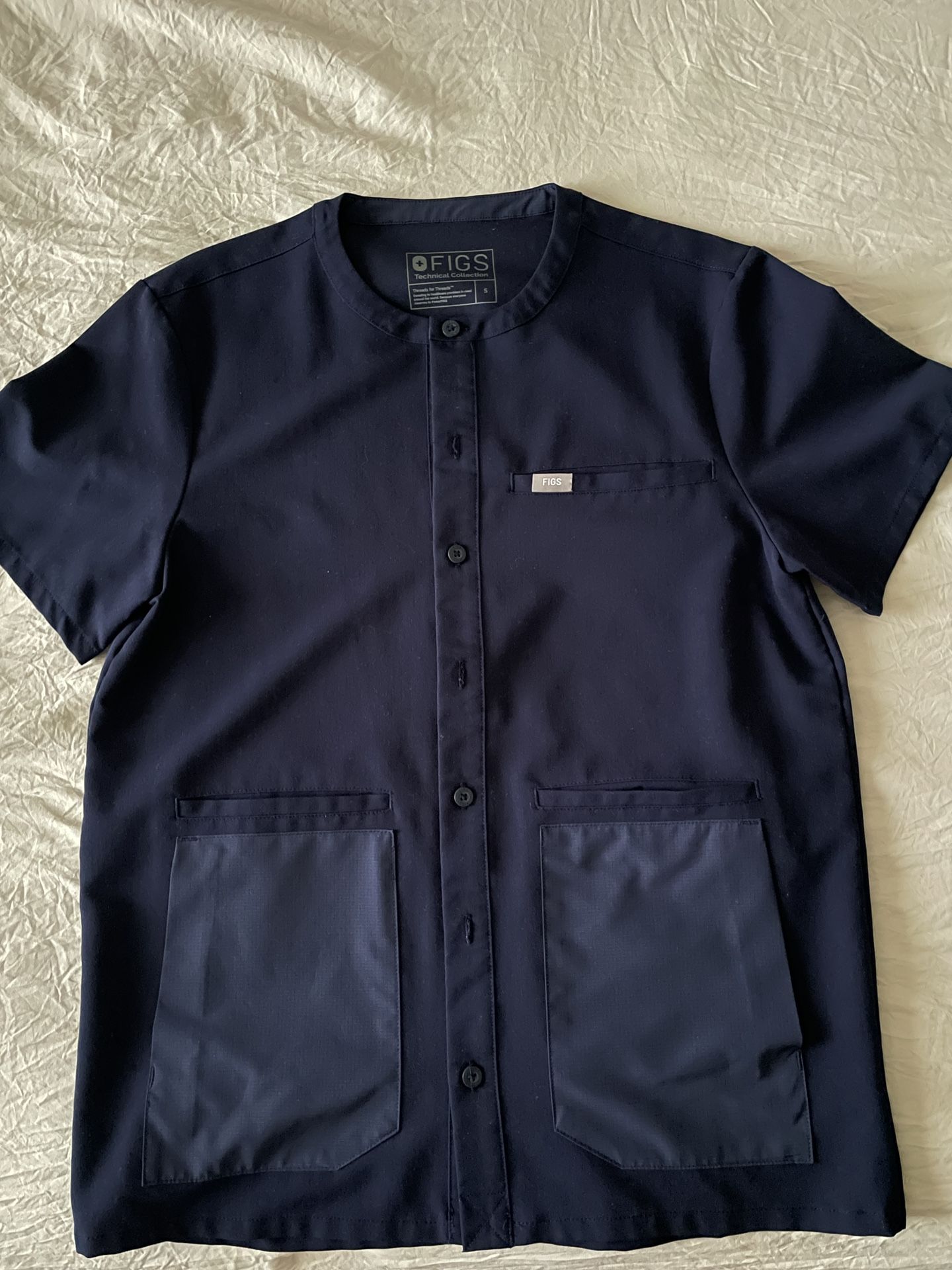 Figs Mens Navy Top Size Small