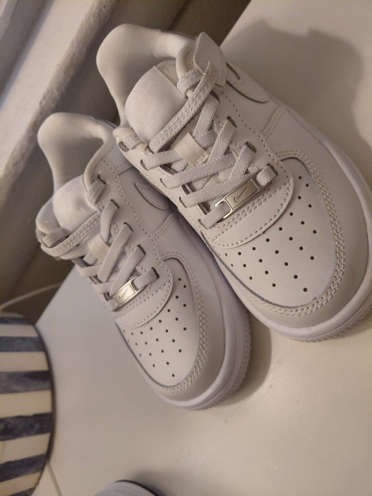 KIDS SHOES BULK DEAL