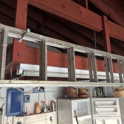 Extention  Ladder Aluminum