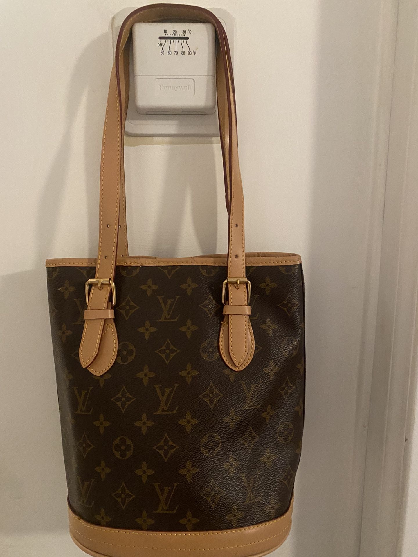 🌸🌺🌼BONITA BOLSA NUEVA