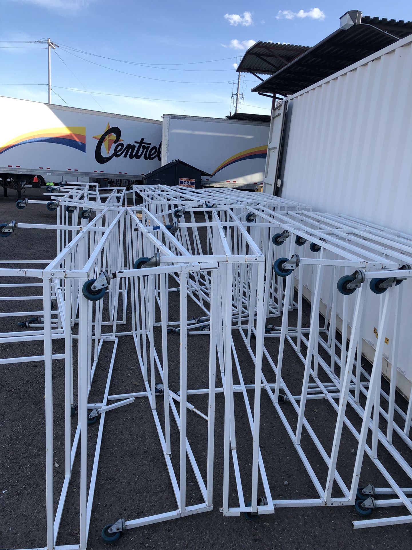 Used grow Equiptment. 4x8 tray stands, botanicare trays, fans for Sale