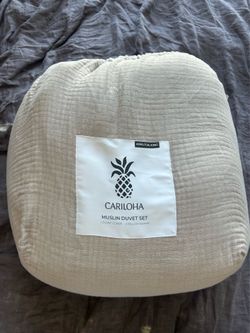 New Cariloha Cali King Duvet Comforter + Pillow Cases