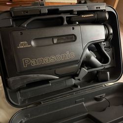 Panasonic PV-960 VHS Camera vintage With Case