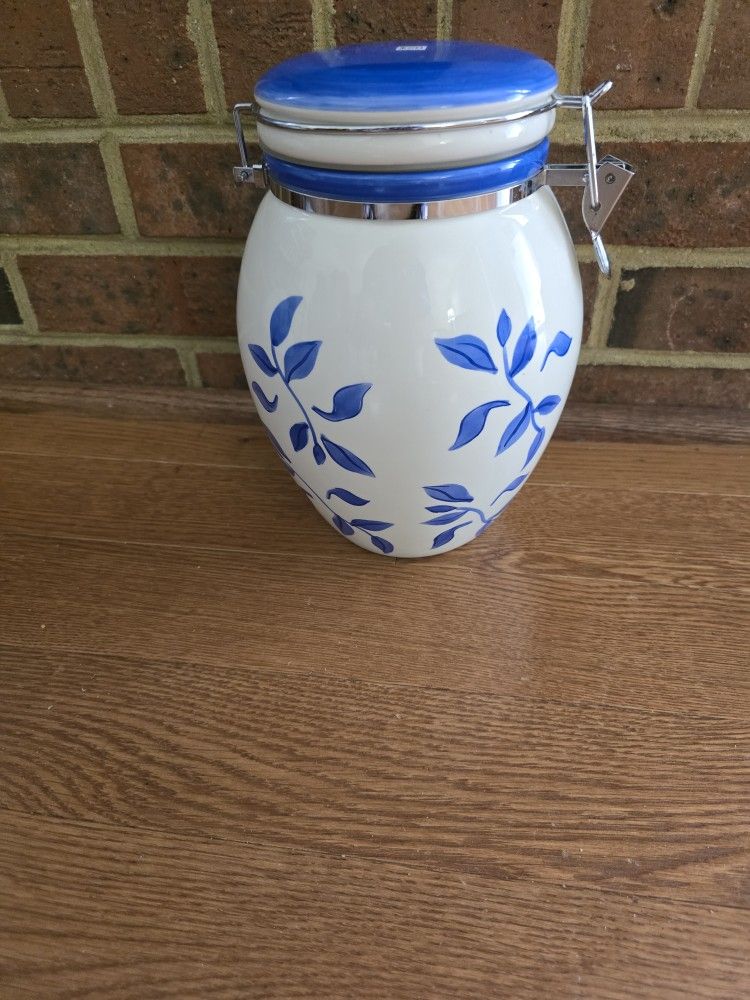 Hand-Painted Blue and White Decanter by Insperado ICD StoneLiite