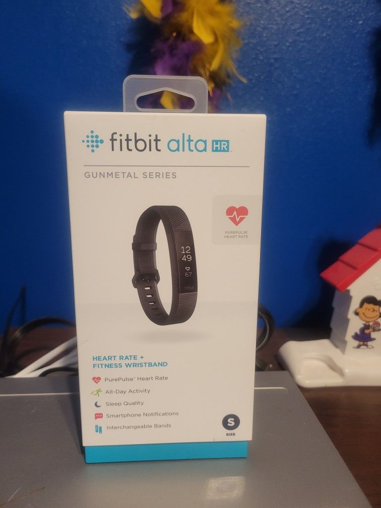 Fitbit Alta HR