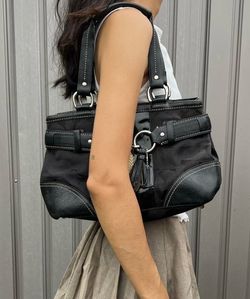 Coach bag Y