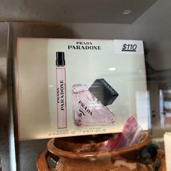 Fragrances  Men And Women 