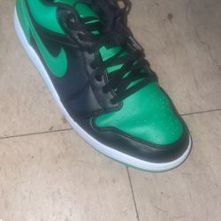 Jordan’s Green And Black 