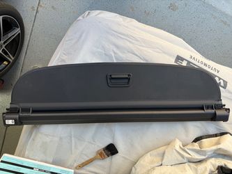 Genuine OEM 2018-2024 Audi Q5 Shade/Privacy Cargo Cover 86576A00086C19