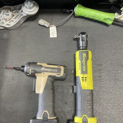 Snap On 3/8 Brushless Ratchet And Screwdriver