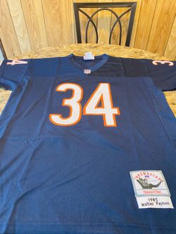 Walter Payton Jersey. Size: XL