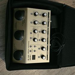 Boss VE-8 Acoustic Singer Effects Processer Pedal