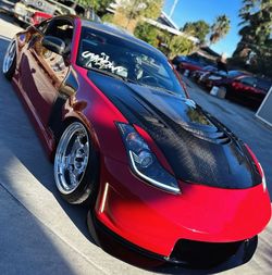 Nissan 350Z Carbon Fiber Vented Hoods